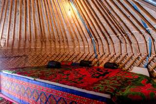 Люкс-шатры Jyrgalan Heights Yurt Lodge Dzhergalan Шатер-6